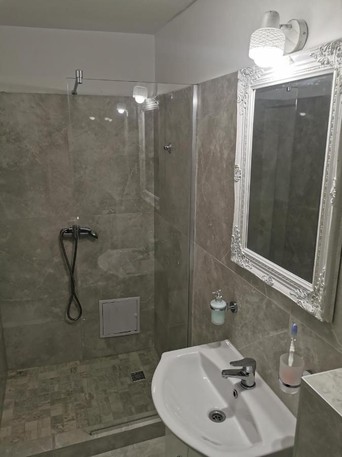 Jolie Luxury Apartments II Timisoara Bagian luar foto